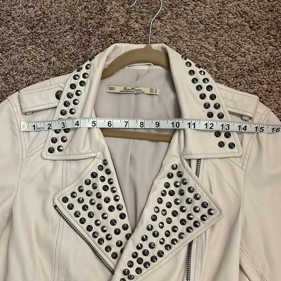 Zara Cream Studded Lambskin Moto Jacket EUC Size Medium - Picture 4 of 5